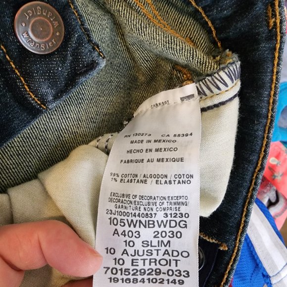 Boy's Wrangler Blue Jeans - Picture 8 of 13